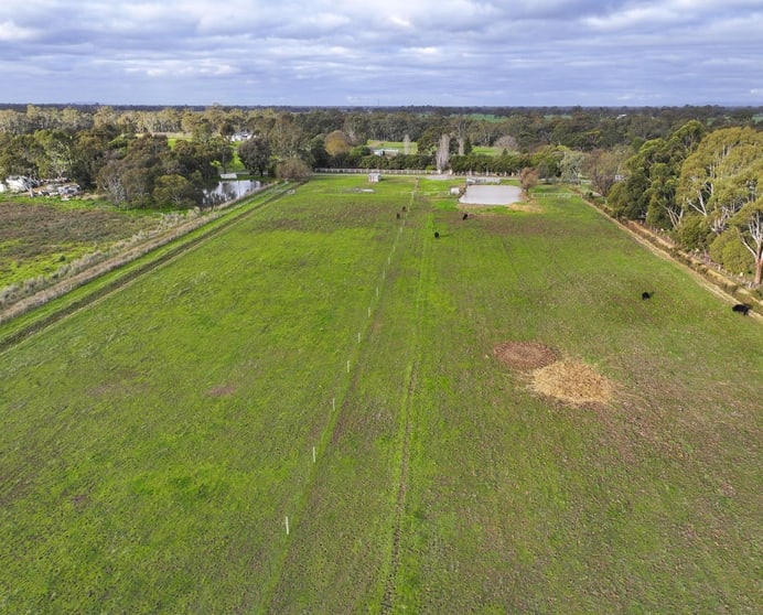 Click to view all images 5 Castle Drive Arcadia VIC 3631 - Image 2