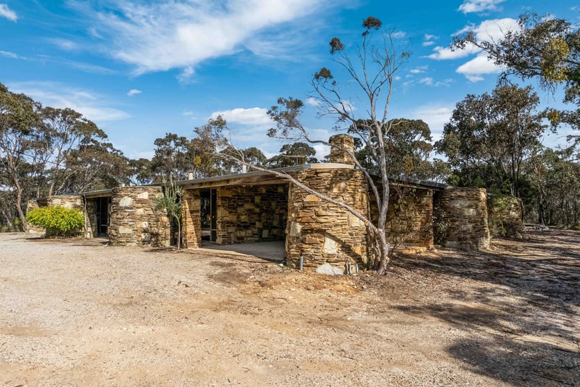 Click to view all images 305-307 Long Forest Road Long Forest VIC 3340 - Image 2