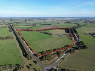Click to view all images Cobden-South Ecklin Road Cobden VIC 3266 - Image 2