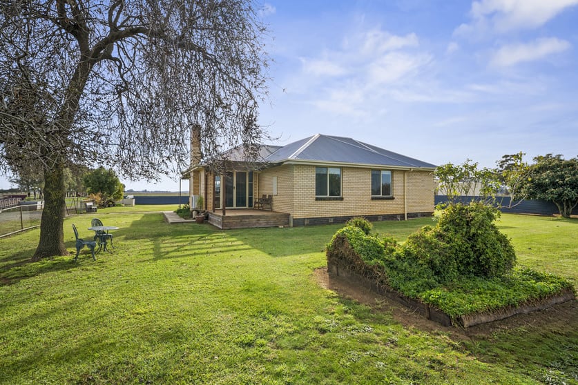 Click to view all images 126 BEDWELL ROAD Rushworth VIC 3612 - Image 1