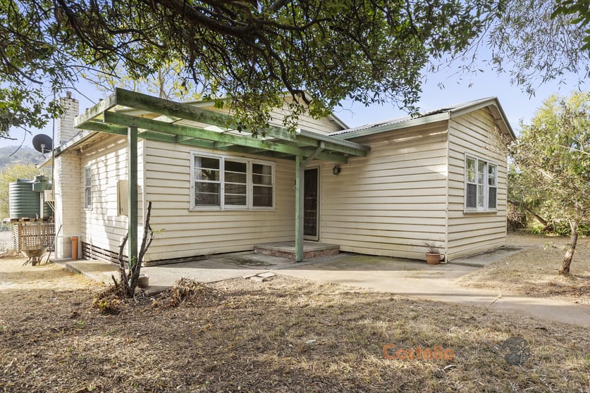 8243 Murray River Rd Walwa VIC 3709 - Image 1