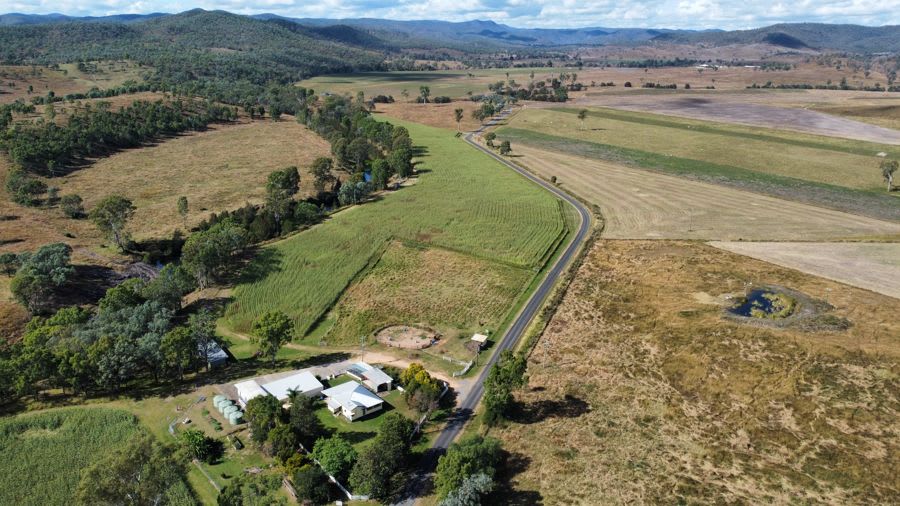 Click to view all images 9 Oakey Creek Road Cinnabar QLD 4600 - Image 3