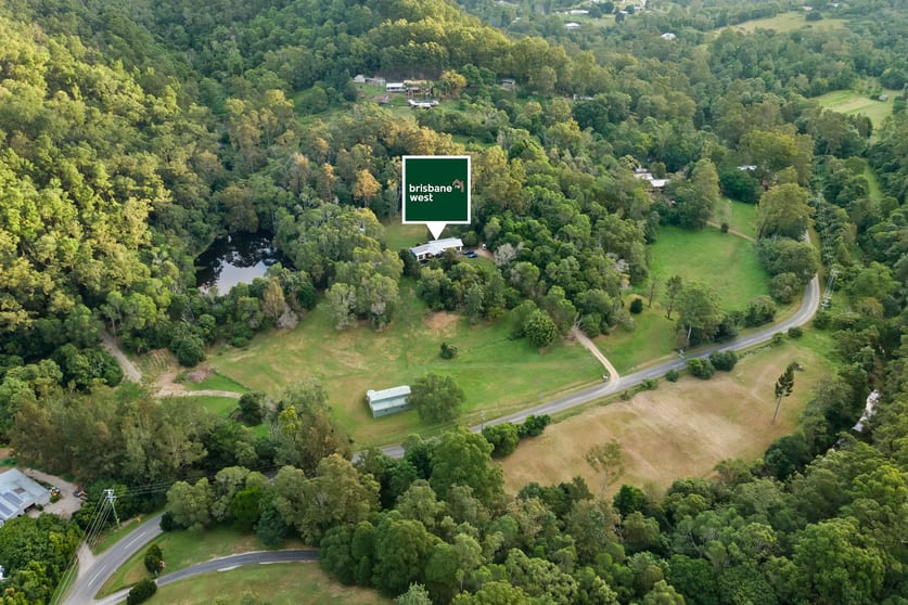 Click to view all images 768 Upper Brookfield Road Upper Brookfield QLD 4069 - Image 2