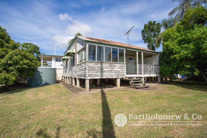 Click to view all images 342 Beckwith Road Limestone Ridges QLD 4305 - Image 2