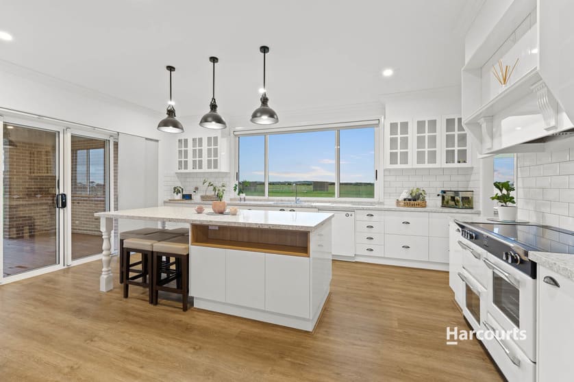 Click to view all images 1330 Caldermeade Road Catani VIC 3981 - Image 3