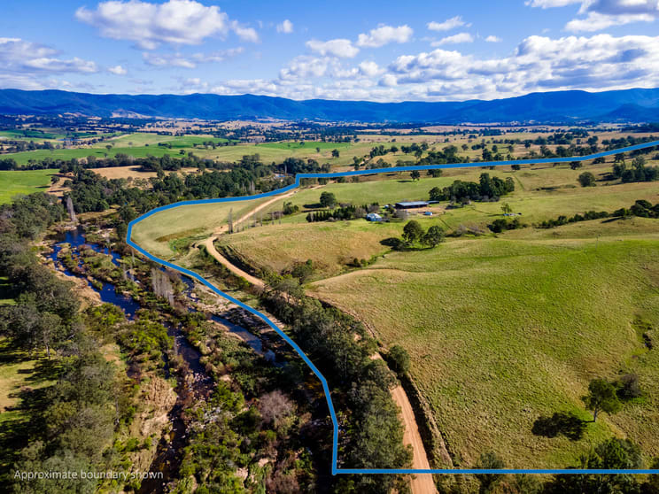 Click to view all images 294 Polacks Flat Road Morans Crossing NSW 2550 - Image 2