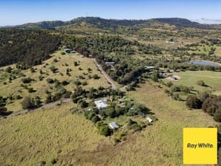 Click to view all images 166 Lowood Hills Rd Lowood QLD 4311 - Image 2
