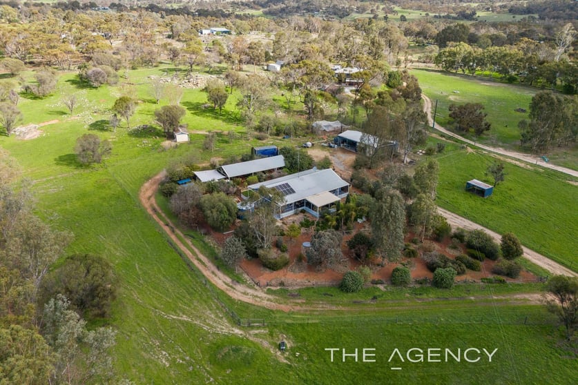 Click to view all images 119 Gooch Road Mokine WA 6401 - Image 1