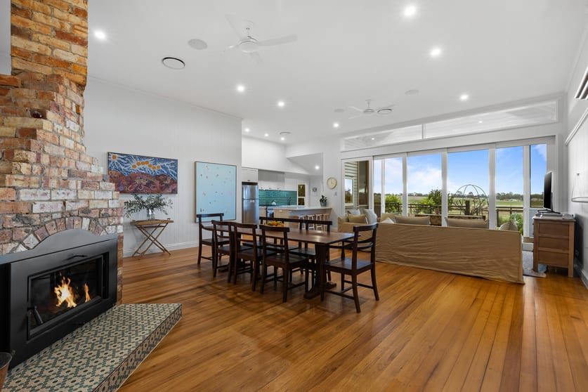 Click to view all images 144 Southbrook Felton Road Southbrook QLD 4363 - Image 2