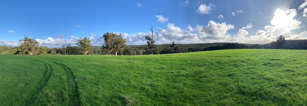 Click to view all images 258 Riverway Road Boorara Brook WA 6262 - Image 2