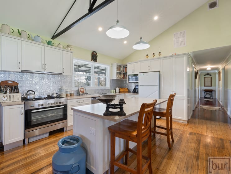 Click to view all images 187 Bungowannah Road Jindera NSW 2642 - Image 3