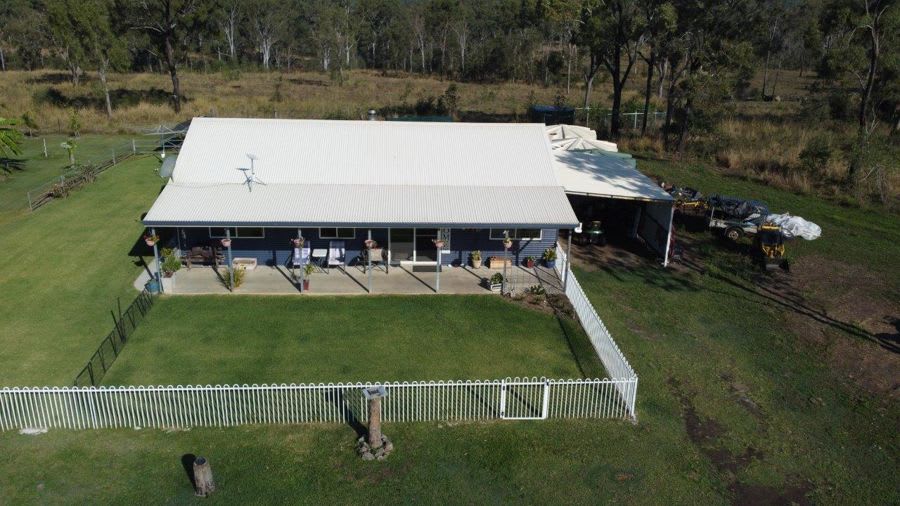 Click to view all images 986 Gorge Road Taunton QLD 4674 - Image 3
