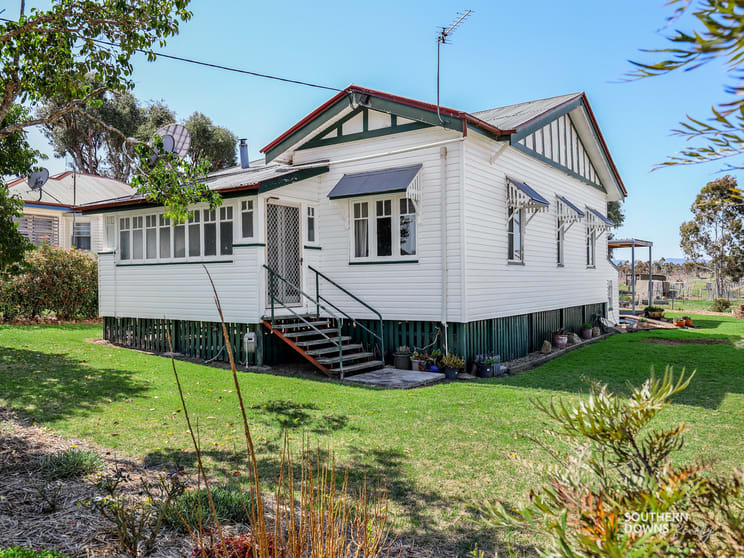 Click to view all images 13 Swan Creek Hall Road Swan Creek QLD 4370 - Image 2