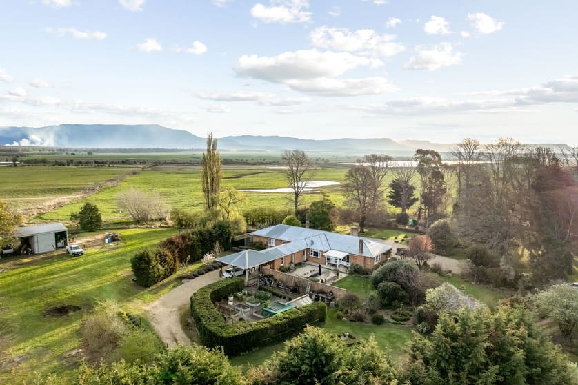 Click to view all images 366 Valleyfield Road Campbell Town TAS 7210 - Image 3