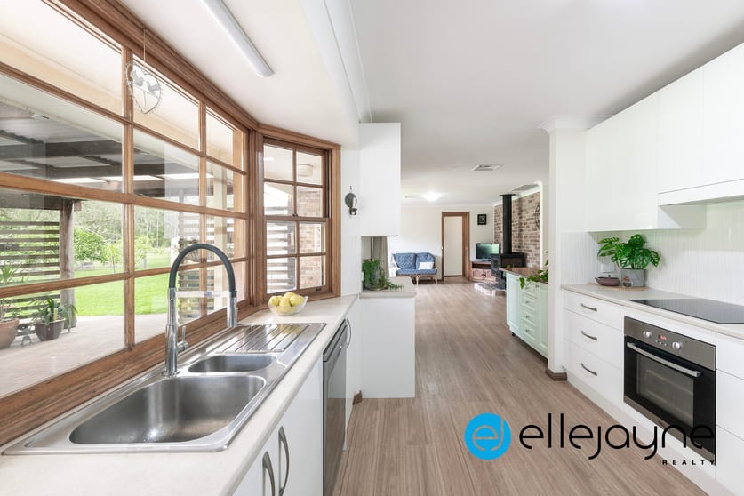 Click to view all images 1411 Leggetts Drive Brunkerville NSW 2323 - Image 2