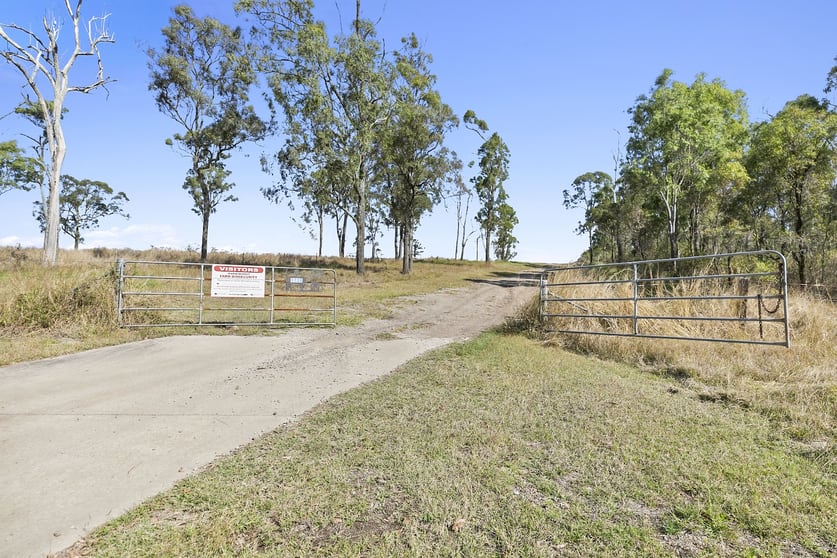 Click to view all images 1730 Gregors Creek Road Woolmar QLD 4515 - Image 2