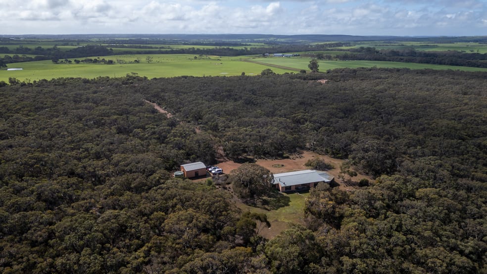 Click to view all images 441 WETHERALLS Road Duncan SA 5223 - Image 3