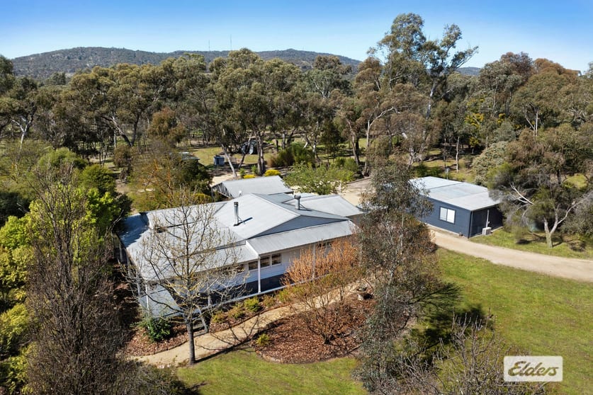 Click to view all images 208 Eagles Road Harcourt VIC 3453 - Image 3