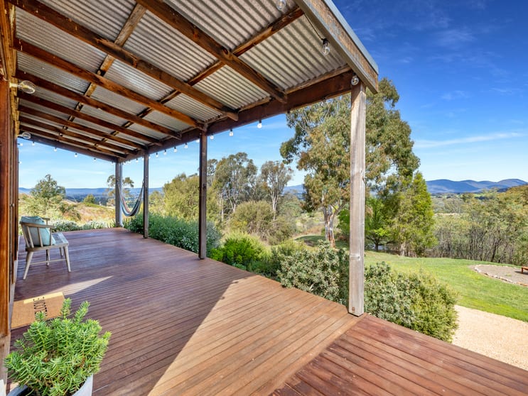 Click to view all images 29 Munro Lane Lima VIC 3673 - Image 2