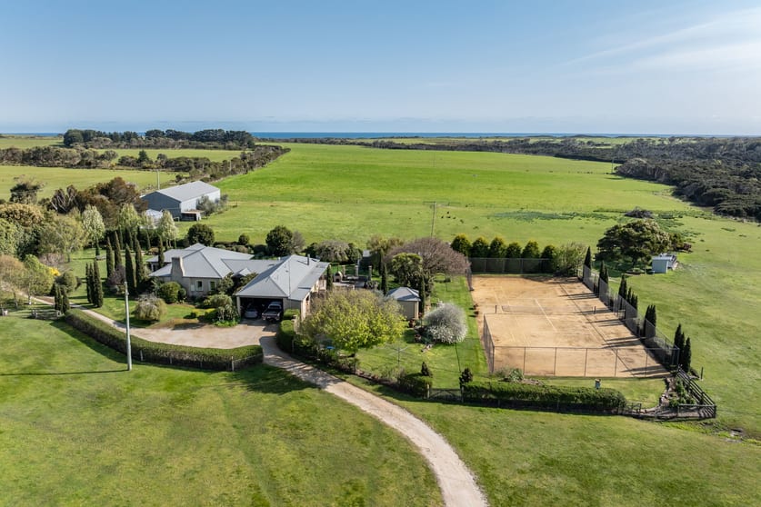 Click to view all images 722 Beechford Road Beechford TAS 7252 - Image 2