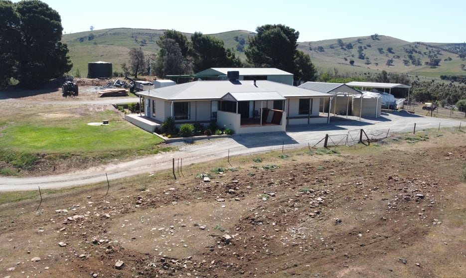 Click to view all images 78 Wehrmann Road Bundaleer Gardens SA 5491 - Image 1