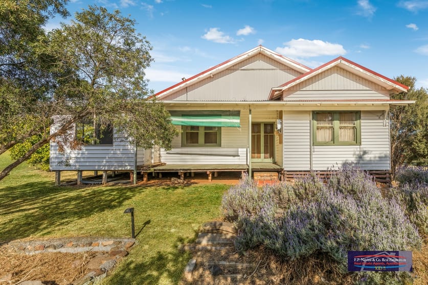 Click to view all images 103 Simmons Road Baringhup VIC 3463 - Image 1