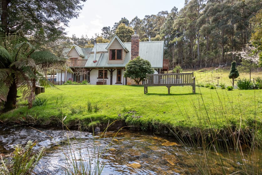 Click to view all images 233 Camden Hill Road Targa TAS 7259 - Image 1