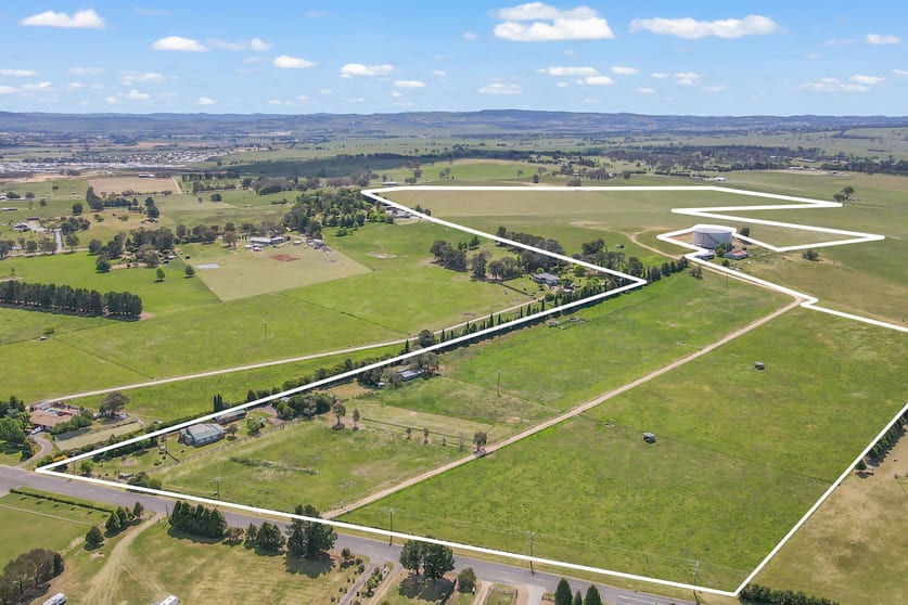 Click to view all images 365 Limekilns Road Kelso NSW 2795 - Image 1