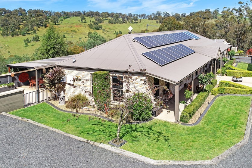 Click to view all images 101 Whiteley Road Oberon NSW 2787 - Image 2