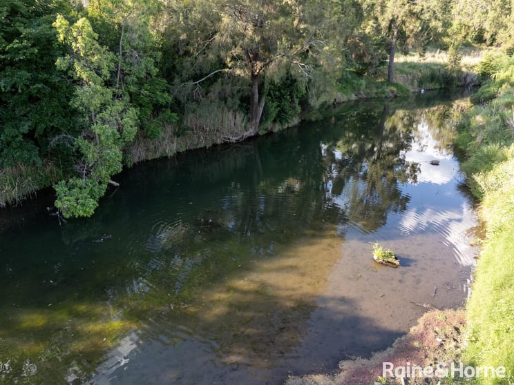 Click to view all images 534 Swanfels Road Swanfels QLD 4371 - Image 3