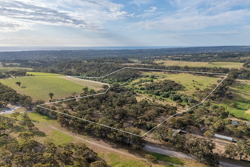 Click to view all images Lot 201 Upper Penneys Hill Road Onkaparinga Hills SA 5163 - Image 3