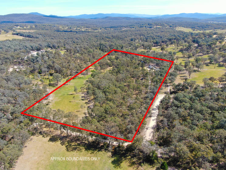 Click to view all images 365 Commonyard Road Newry VIC 3859 - Image 2