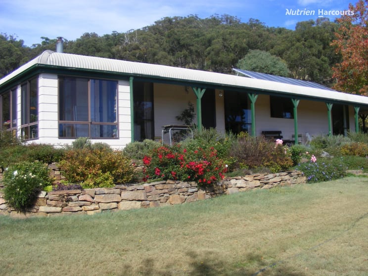 Click to view all images 618 Coopers Road Red Range NSW 2370 - Image 2