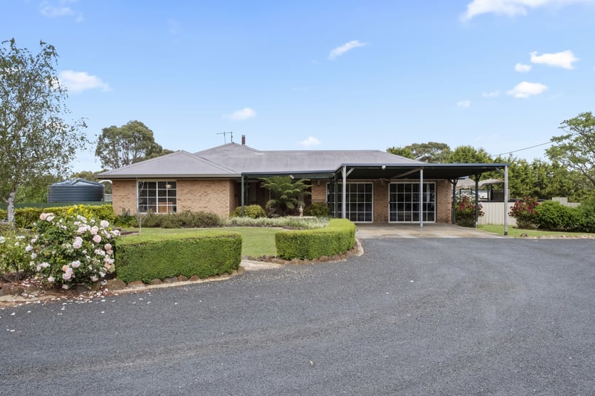 Click to view all images 83 Woodhouselee Road Wayo NSW 2580 - Image 3