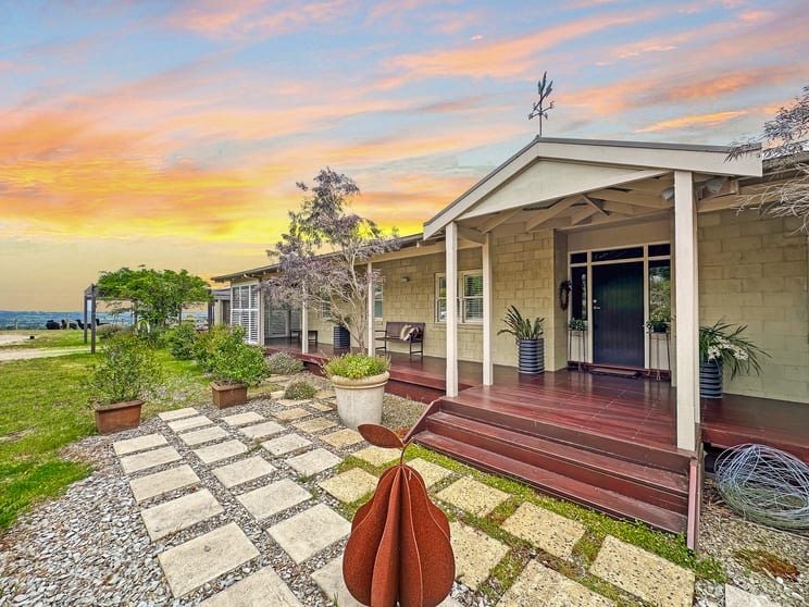 Click to view all images 426 Yarragon Leongatha Road Yarragon VIC 3823 - Image 3