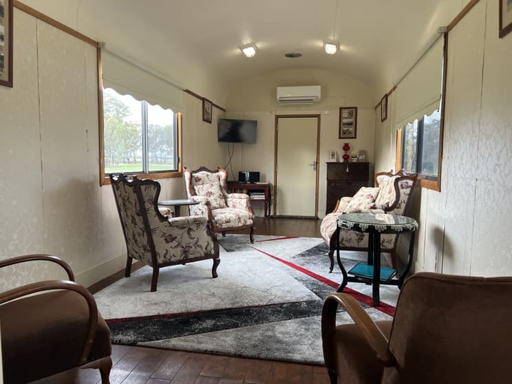 Click to view all images Accommodation & Tourism business for sale in Ariah Park - Image 3