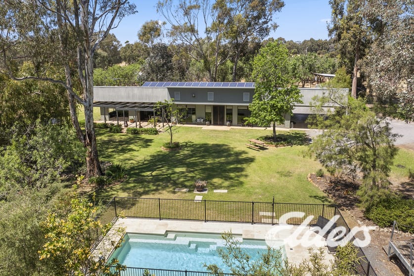 Click to view all images 3484 Wangaratta-Yarrawonga Road Bundalong South VIC 3730 - Image 1
