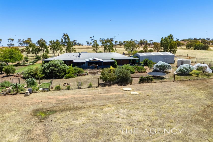 93 Carter Road Throssell WA 6401 - Image 1
