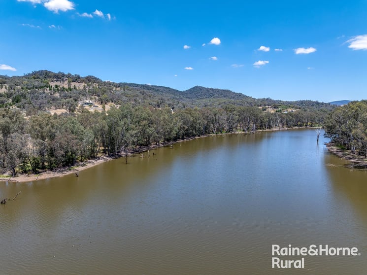 Click to view all images 1109 Foggs Crossing Road Bigga NSW 2583 - Image 3