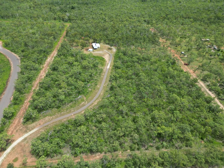 Click to view all images 210 Beasley Road Katherine NT 0850 - Image 2
