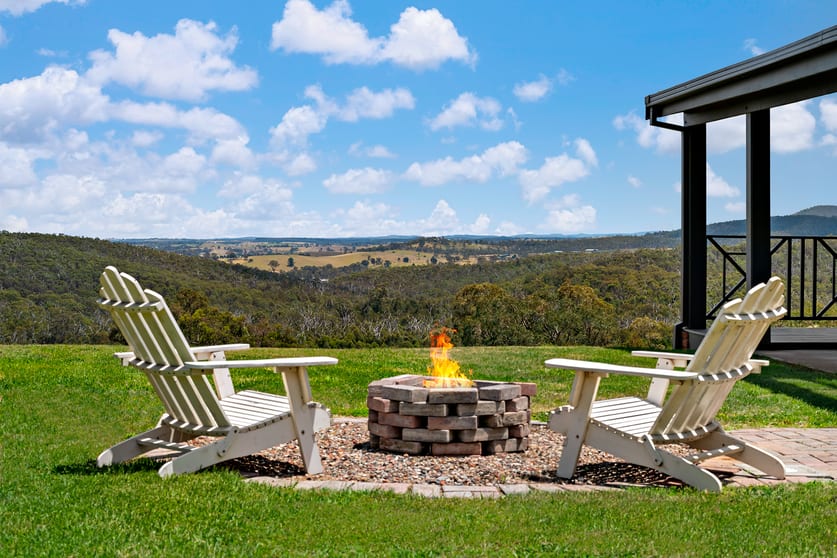 Click to view all images 105 Rankines Road St Andrews VIC 3761 - Image 1