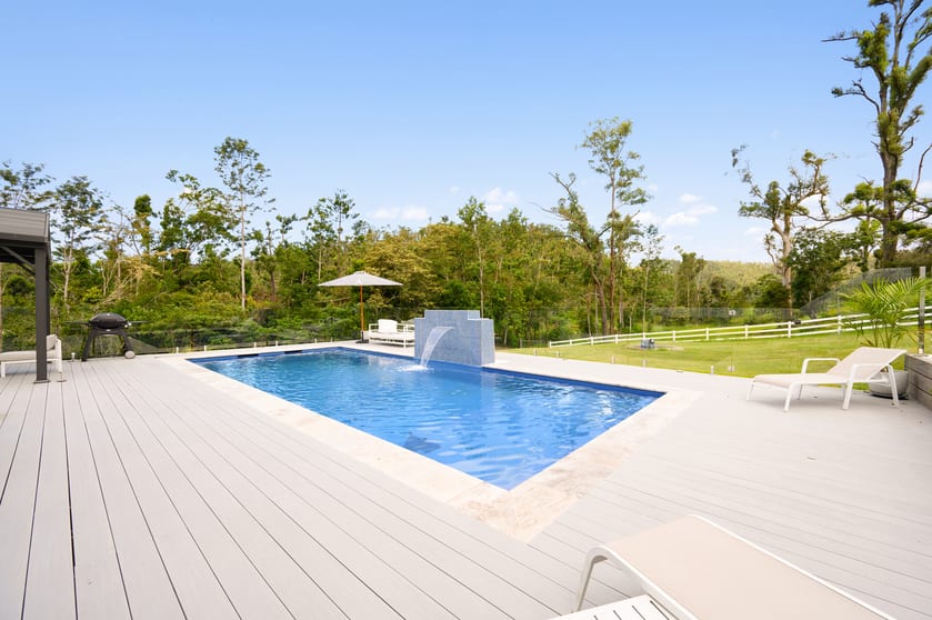 Click to view all images 107 Welches Road Wongawallan QLD 4210 - Image 3