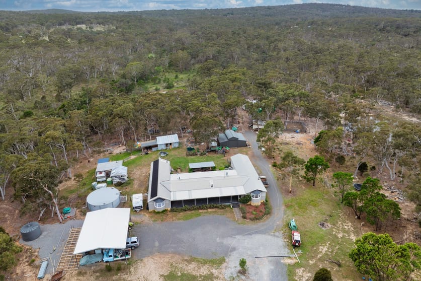 Click to view all images 50 Wattle Place Bungonia NSW 2580 - Image 1