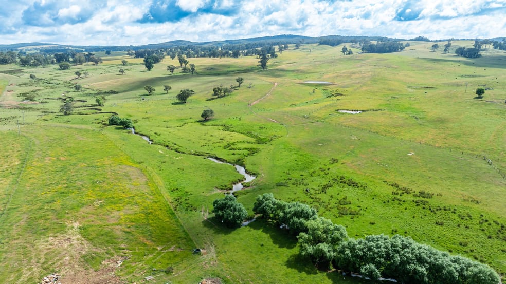 Click to view all images 129 Jonathons creek Road Tumbarumba NSW 2653 - Image 3