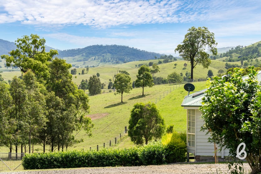 Click to view all images 2/618 Westbrook Road Singleton NSW 2330 - Image 1