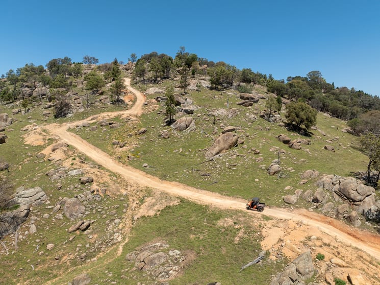 Click to view all images 'Nirvana' 19 Springvale Road Wyangala NSW 2808 - Image 1