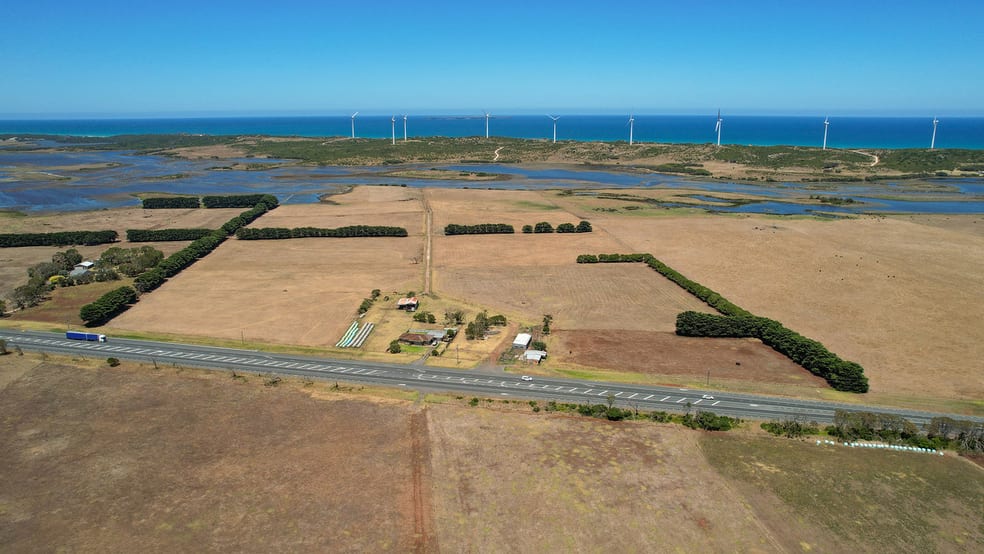 Click to view all images 4577 Princes Highway Yambuk VIC 3285 - Image 3