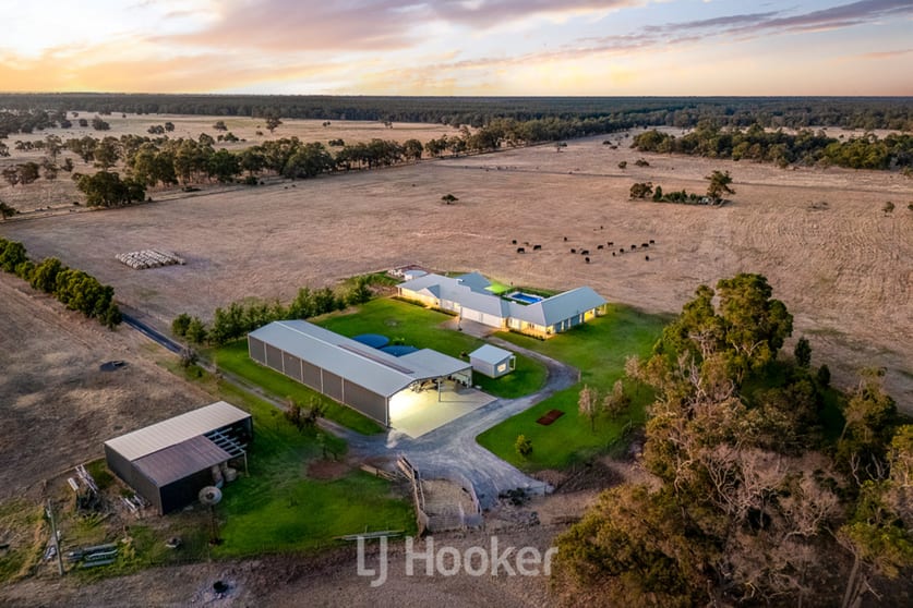 Click to view all images 30 Coolilup Road Ludlow WA 6280 - Image 2