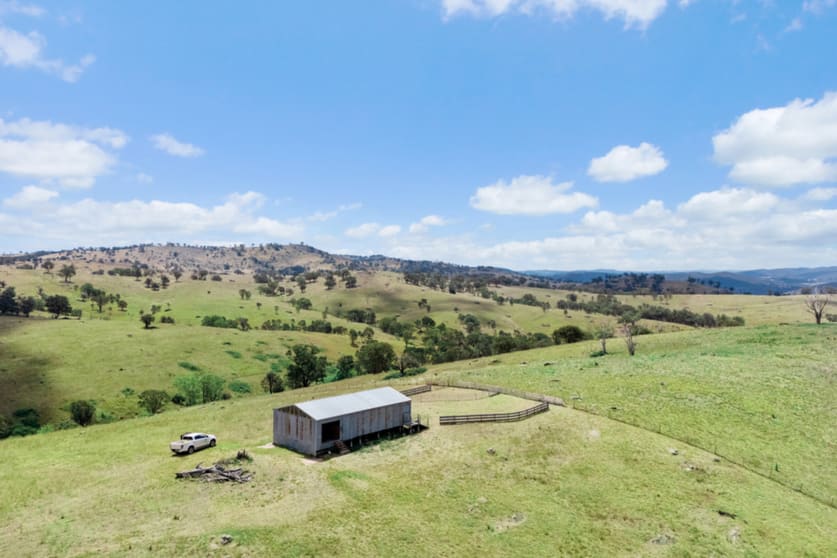 Click to view all images 143 Blackmans Creek Road, Bigga Crookwell NSW 2583 - Image 1