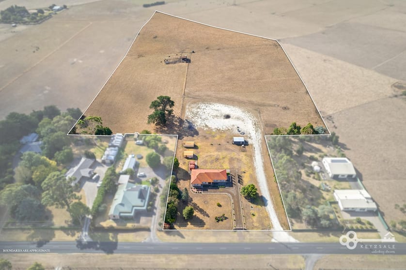 Click to view all images 60 Berkefeld Road Ob Flat SA 5291 - Image 2